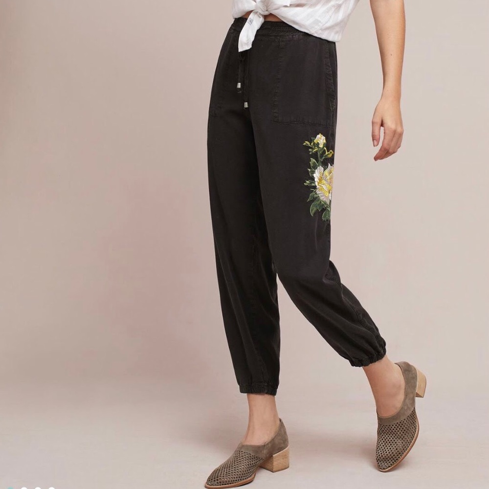Embroidery floral joggers